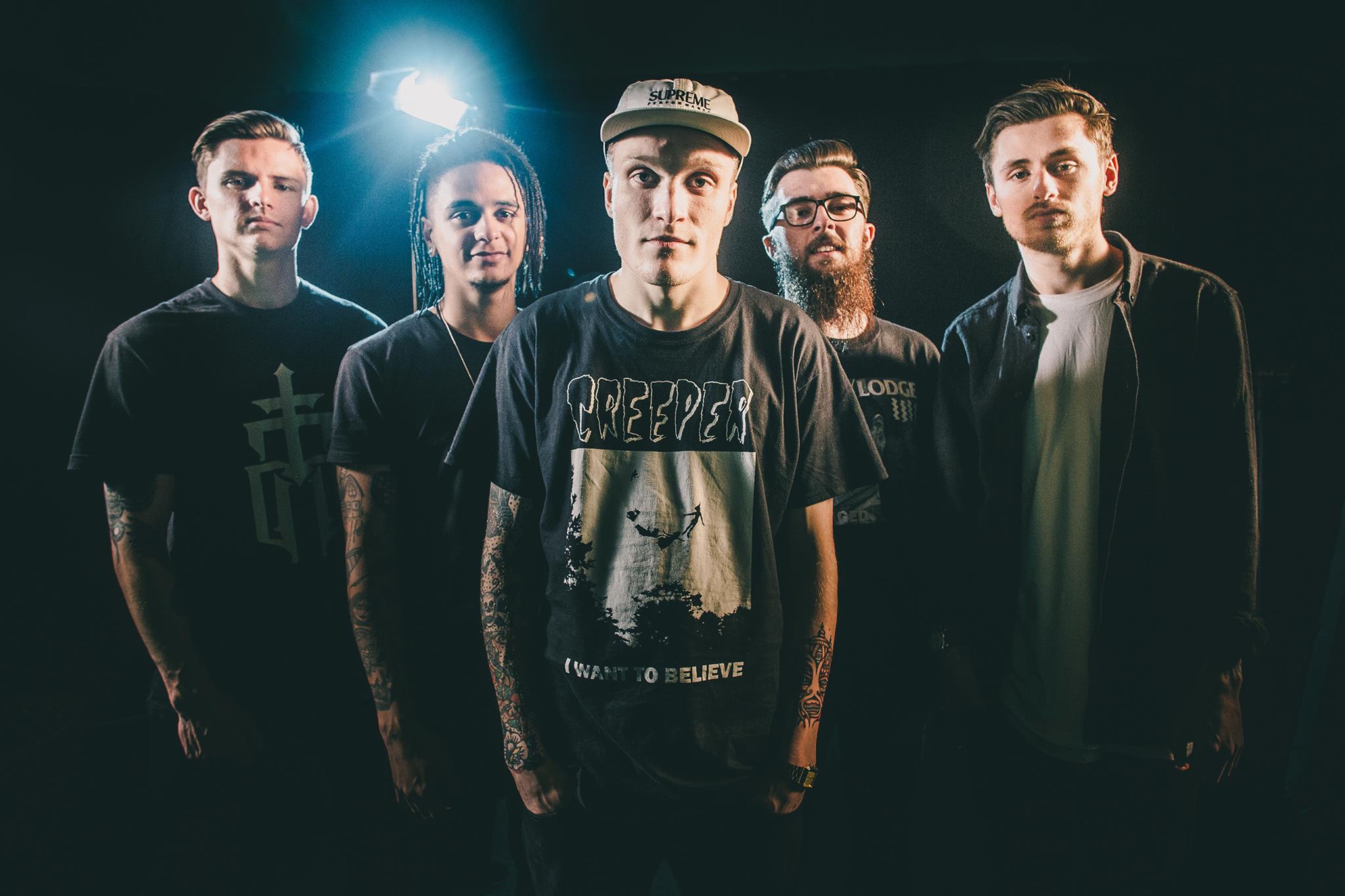 Neck Deep Release Two New Versions of Single &quot;December&quot;! Rare Norm